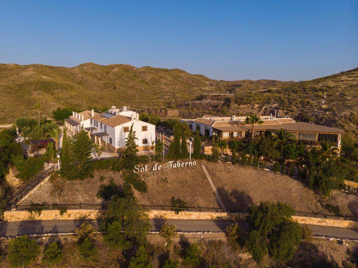 Complejo Rural Sol De Taberno Pensionat Eksteriør billede